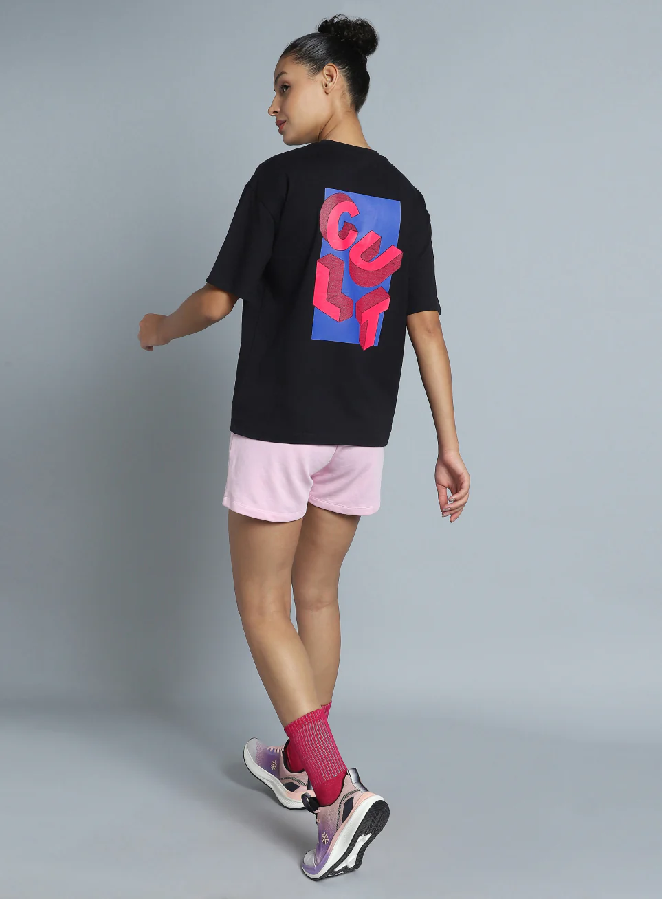 Women's Black Back Print Relaxed Fit T-shirt - Image 3