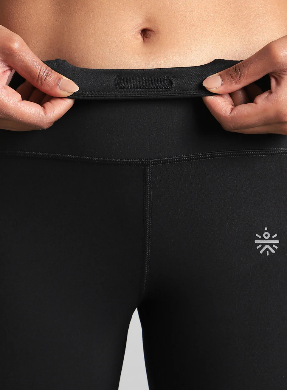 Women's Black Colourblock Runner's Pro Comflex Tights - Image 11