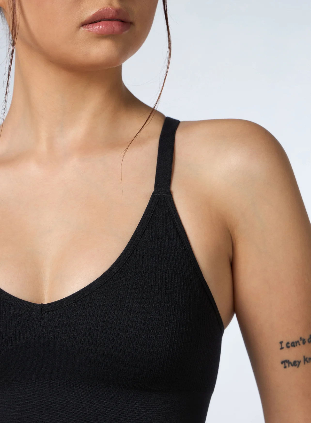 Women's Black Cross Fit Seamless Medium Support Bra - Image 7