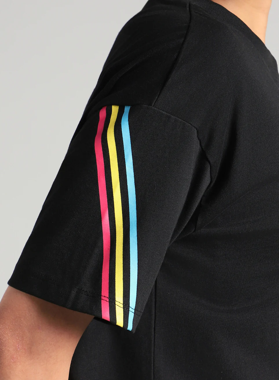 Women's Black Cult Vibe Stripes Boxy Fit T-shirt - Image 8