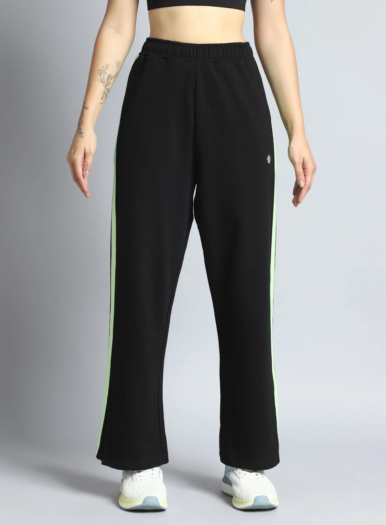 Women's Black Dance Flow Trackpants - Image 11