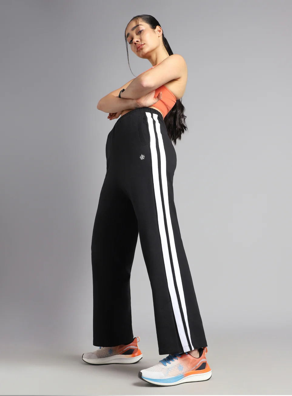 Women's Black Dance Flow Trackpants - Image 2