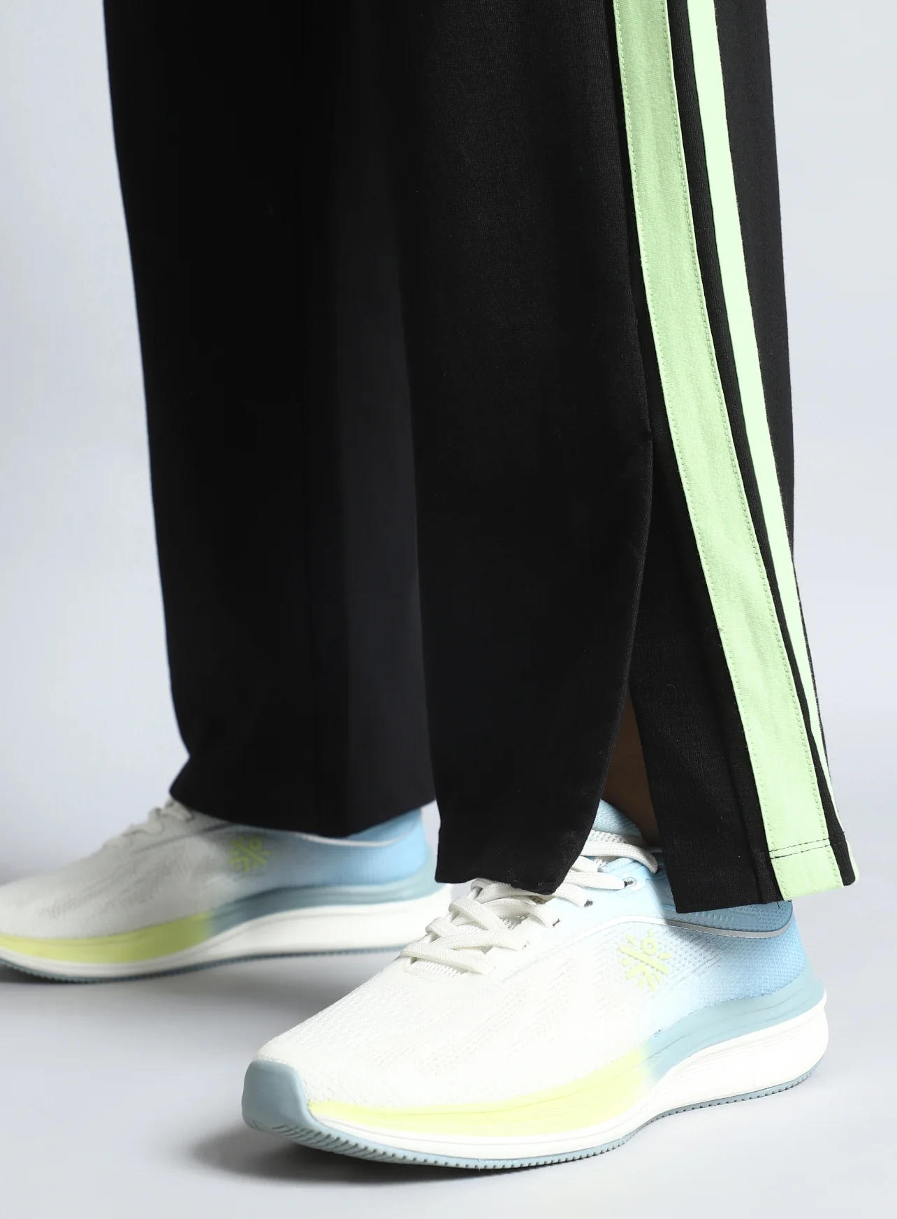 Women's Black Dance Flow Trackpants - Image 8