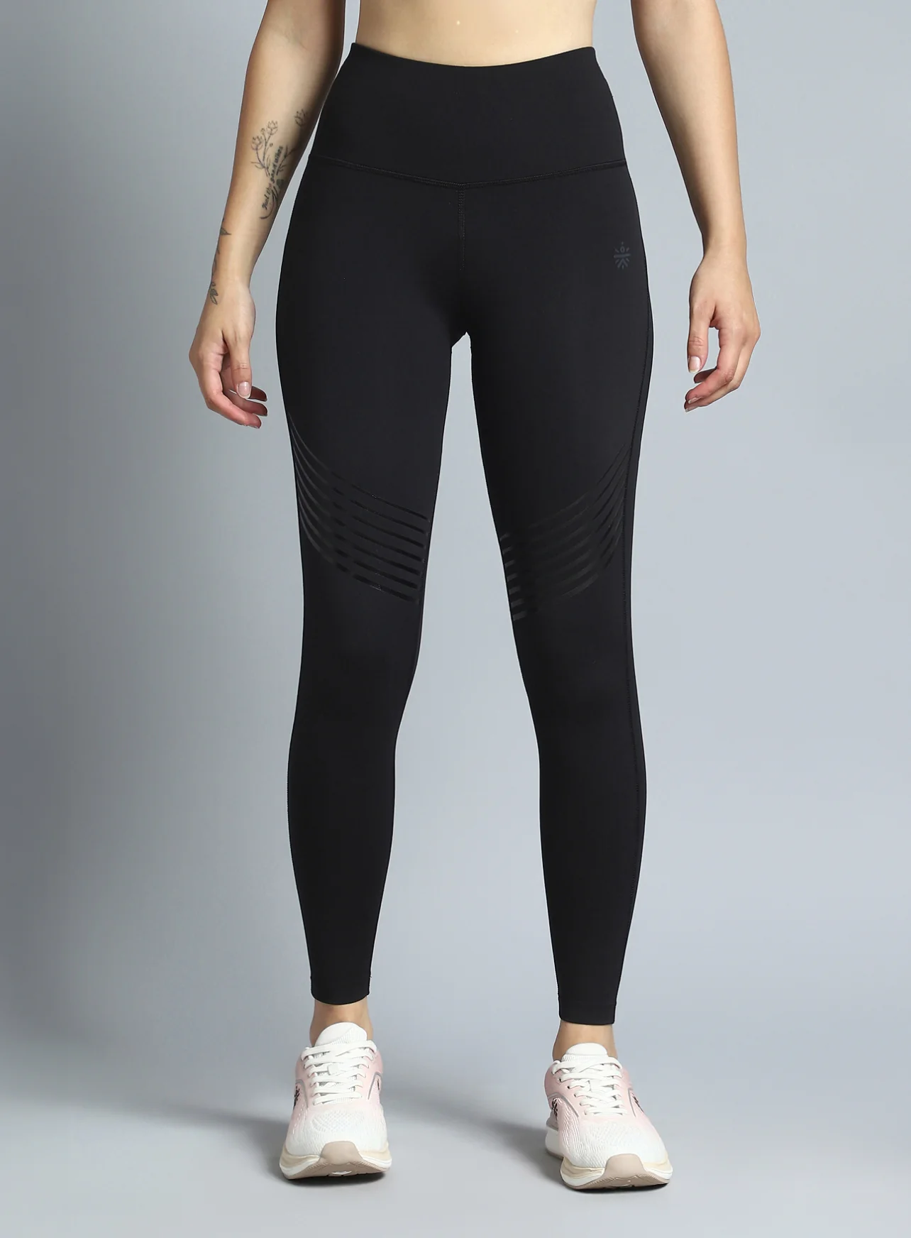 Women's Black Energy Flow Printed COMFlex Tights - Image 12