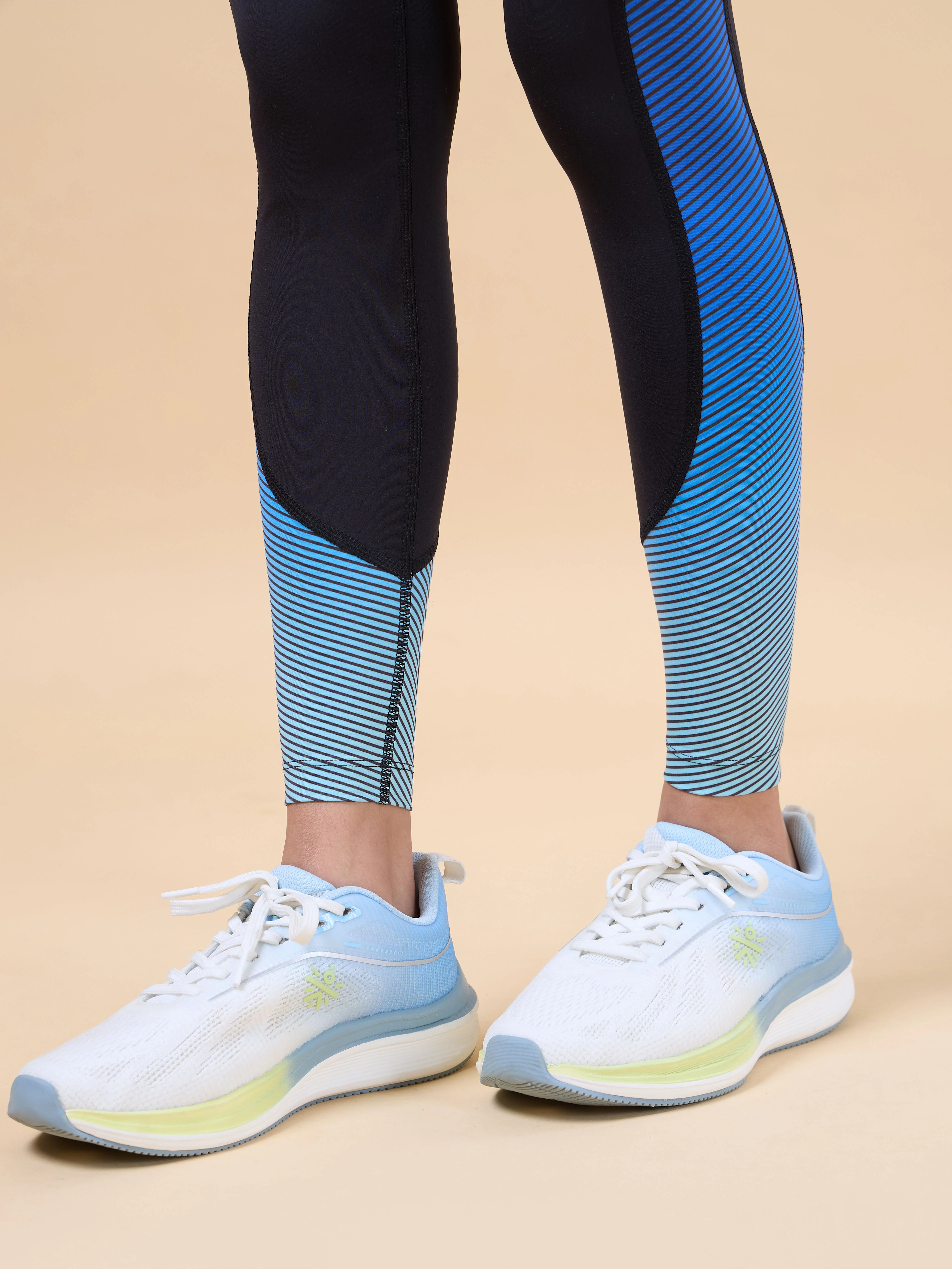 Women's Black Energy Print Sculpted COMFlex Tights - Image 7