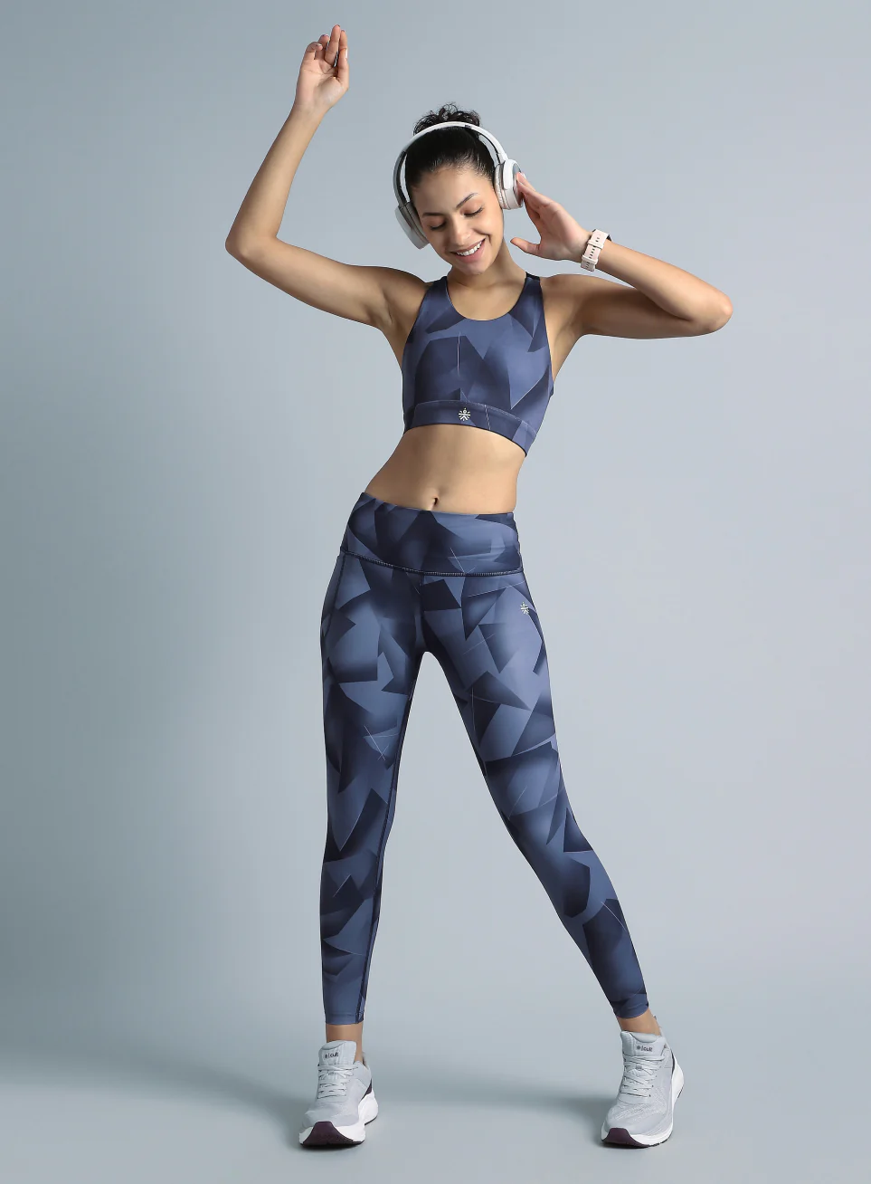 Women's Black Feel The Beat Printed High Support Bra - Image 3