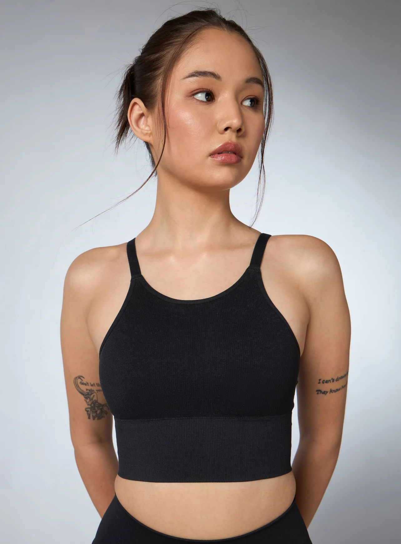 Women's Black Momentum Seamless Medium Support Bra - Image 4