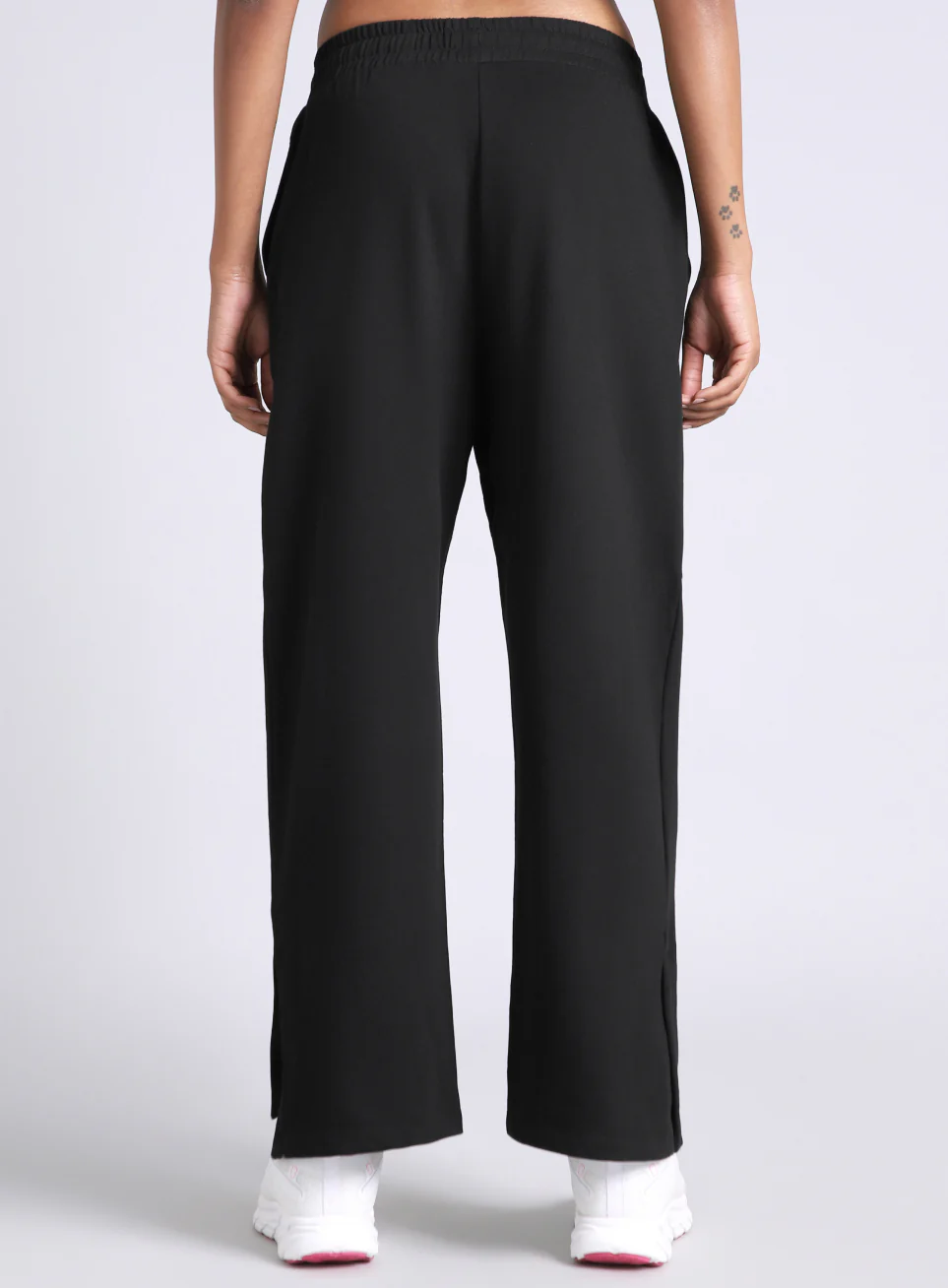 Women's Black Move Easy Trackpants - Image 6