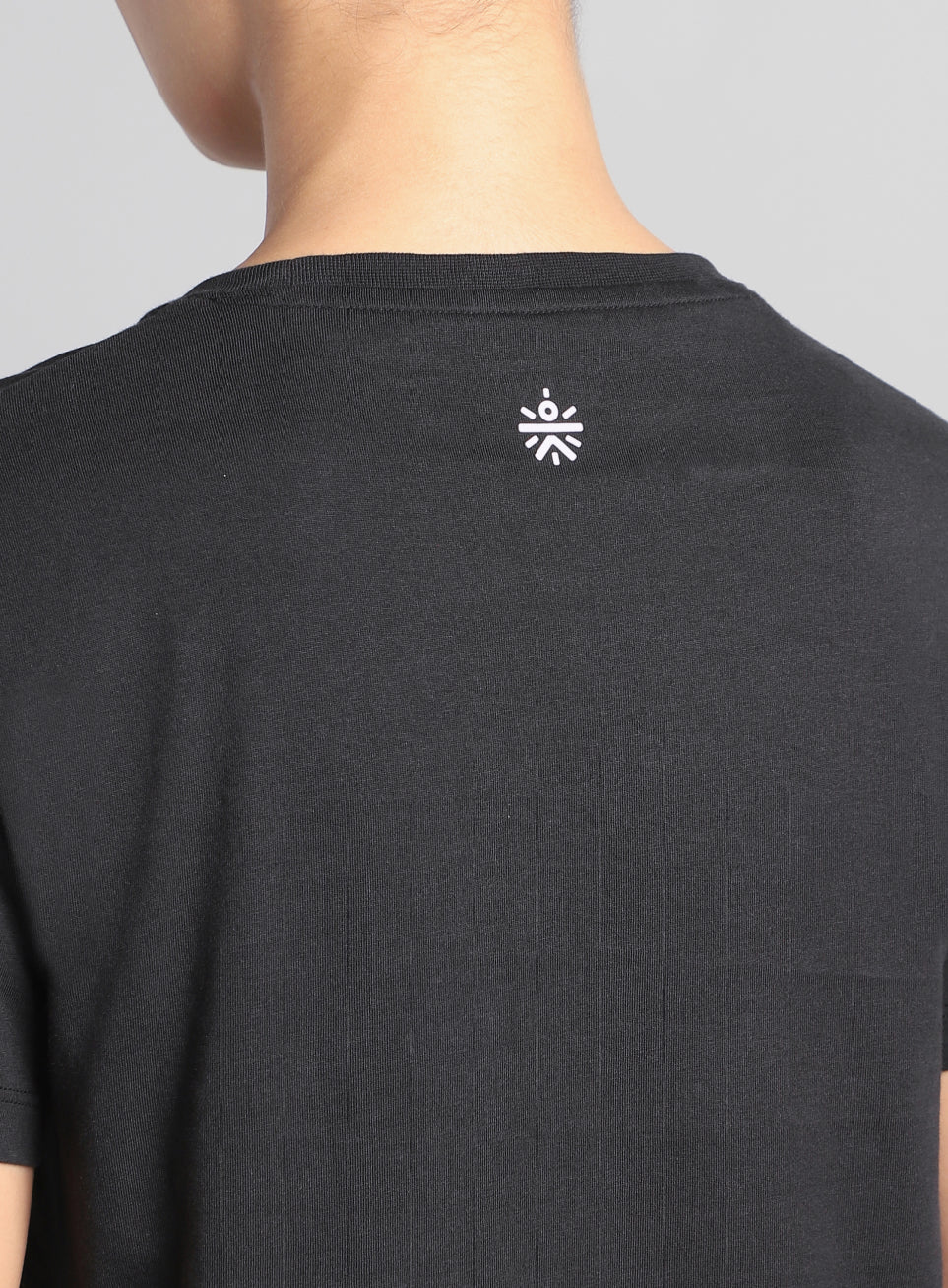 Women's Black Move Graphic T-shirt - Image 8