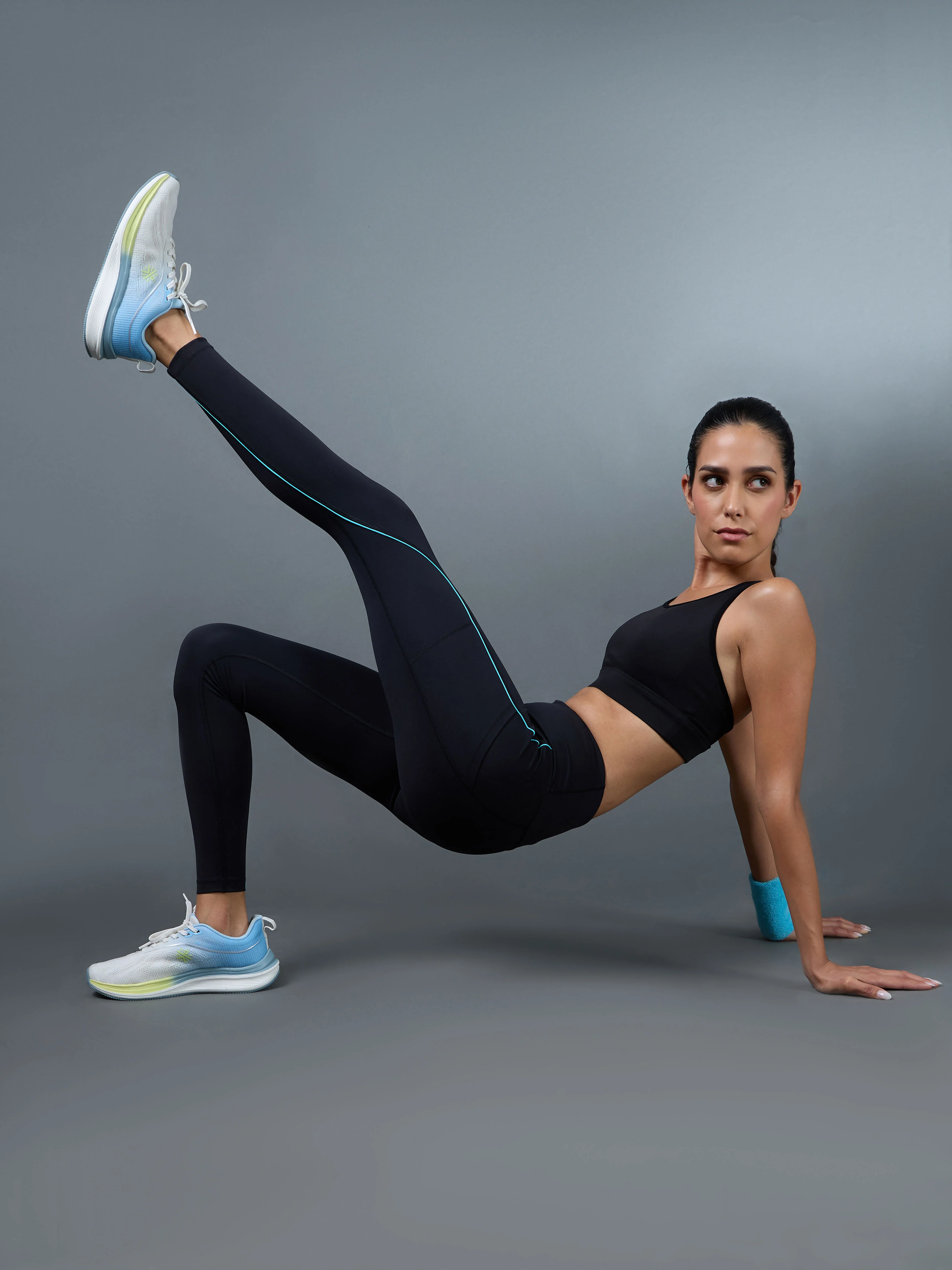 Women's Black Pace Up Running Tights - Image 2