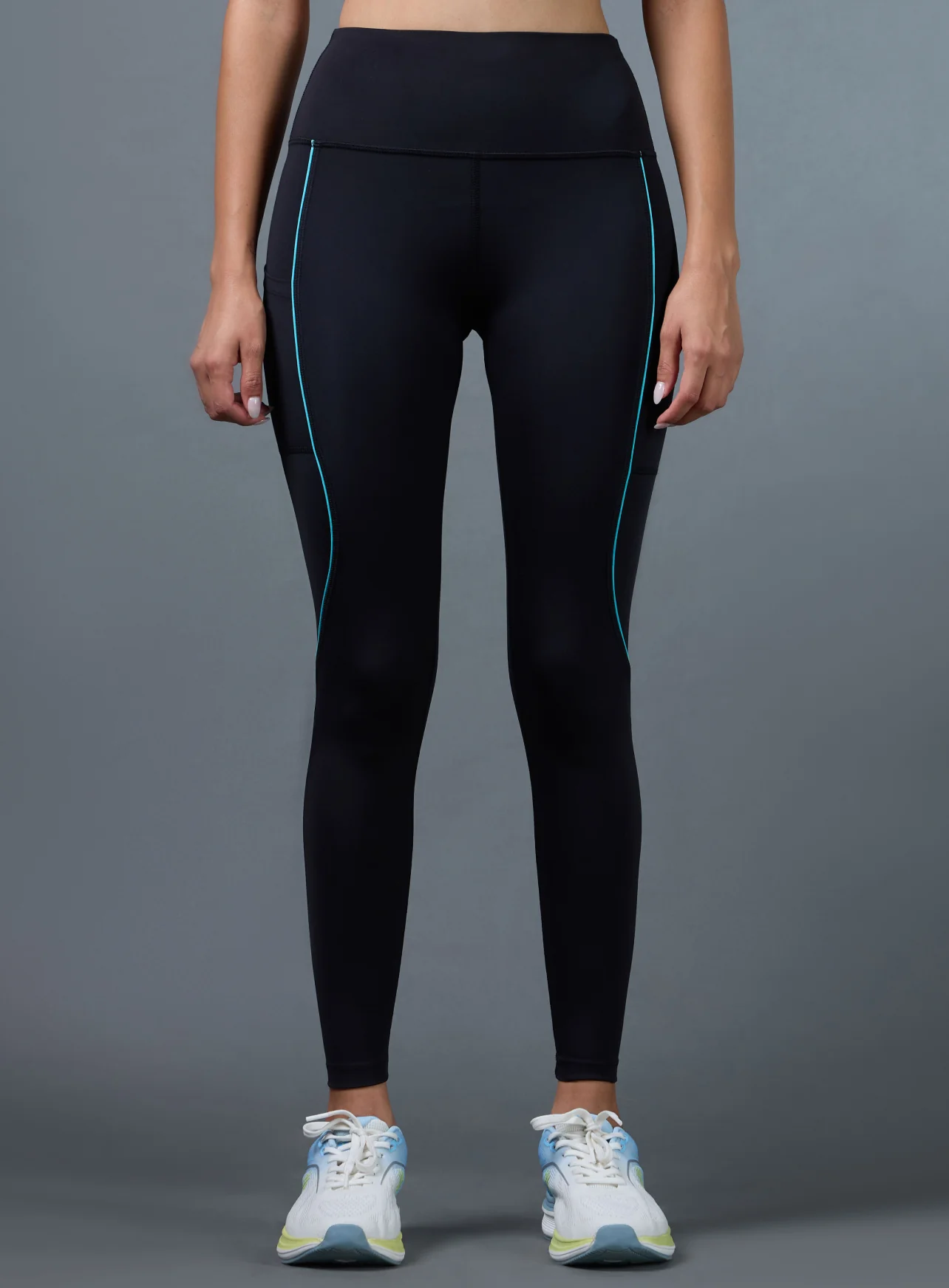 Women's Black Pace Up Running Tights - Image 4