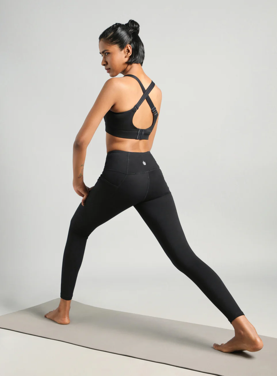 Women's Black Pause and Align Cotton Yoga Tights - Image 3