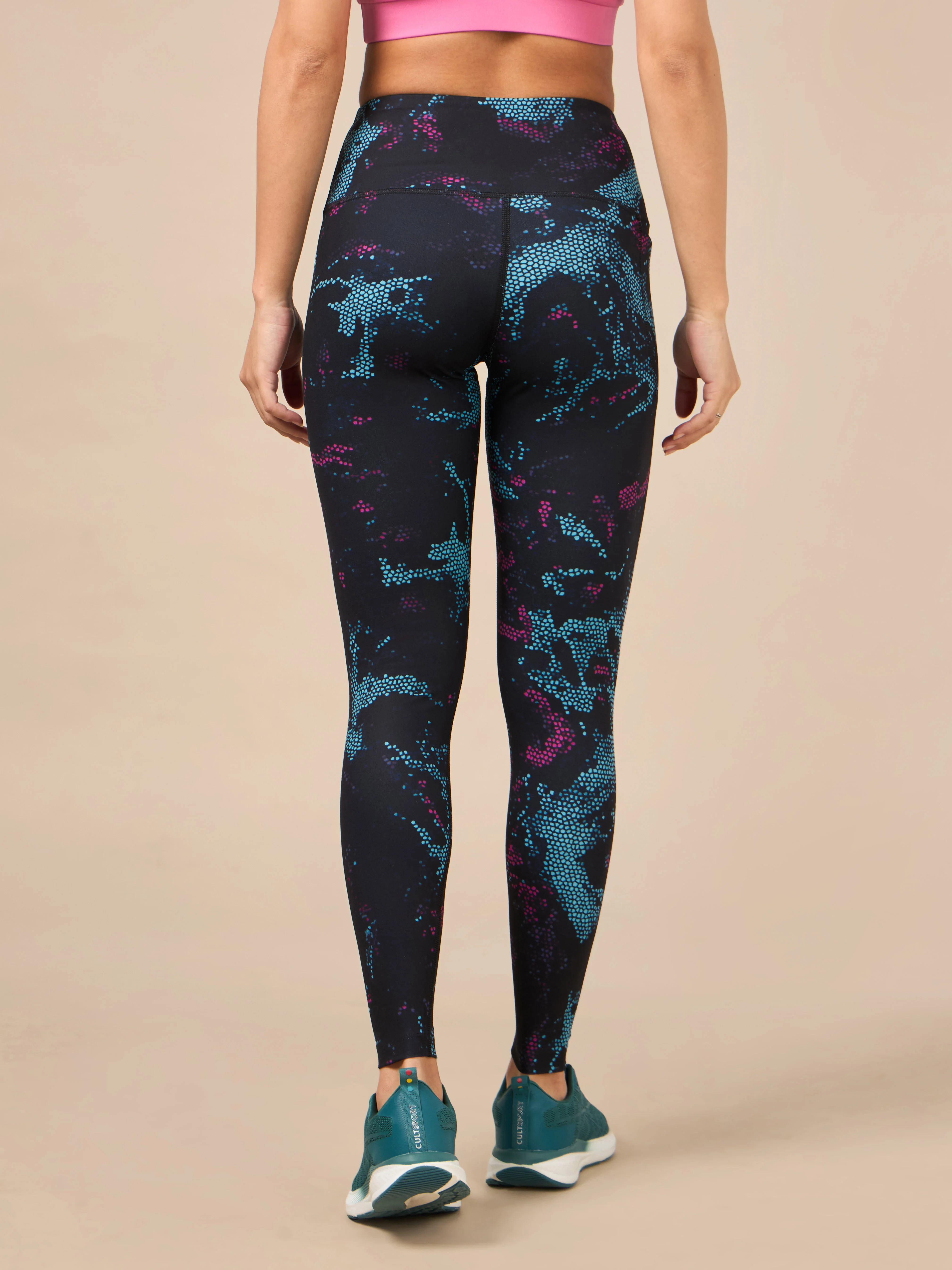 Women's Black Printed Train All Day COMFlex Tights - Image 6
