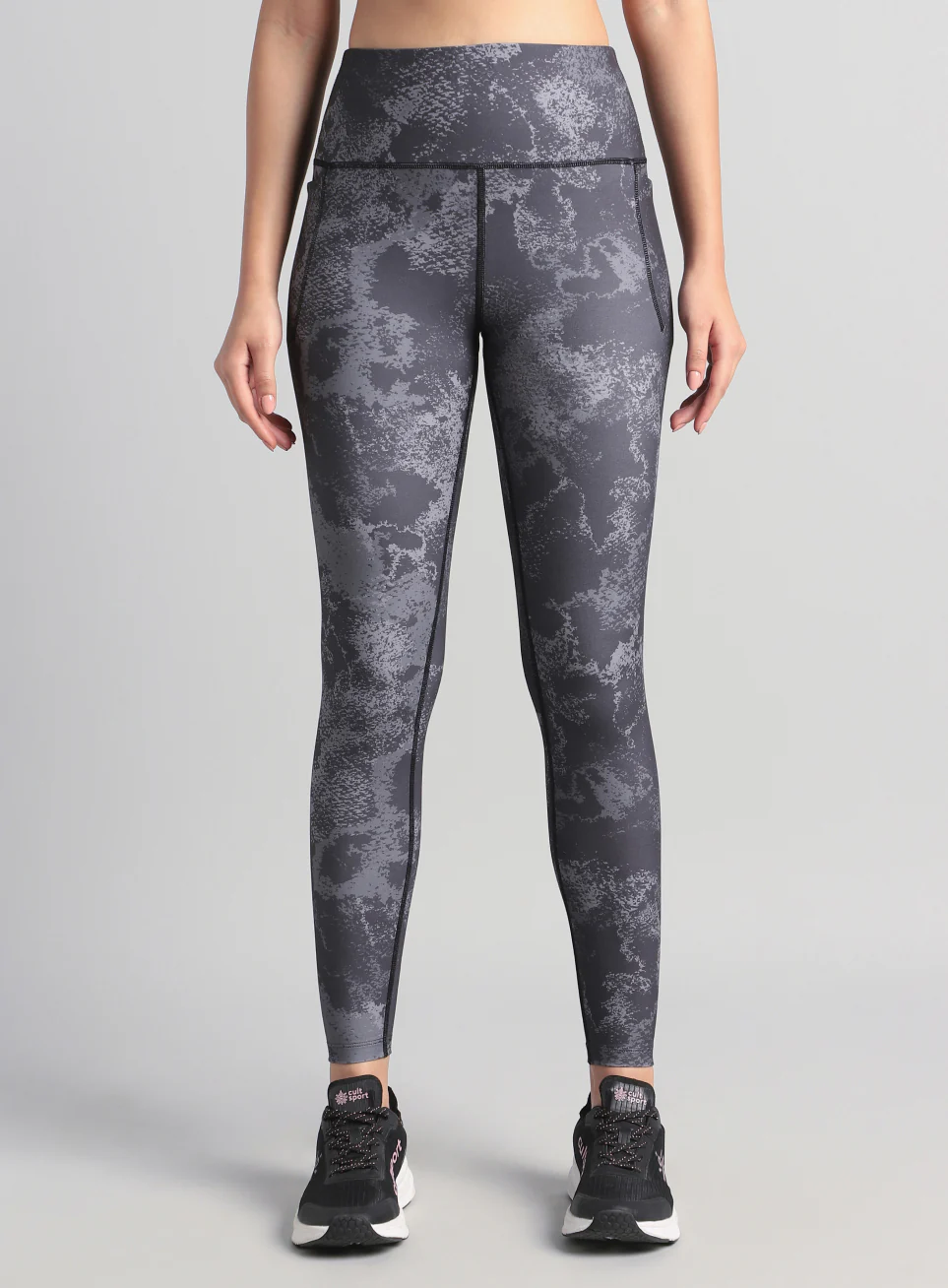 Women's Black Printed Train All Day COMFlex Tights - Image 4