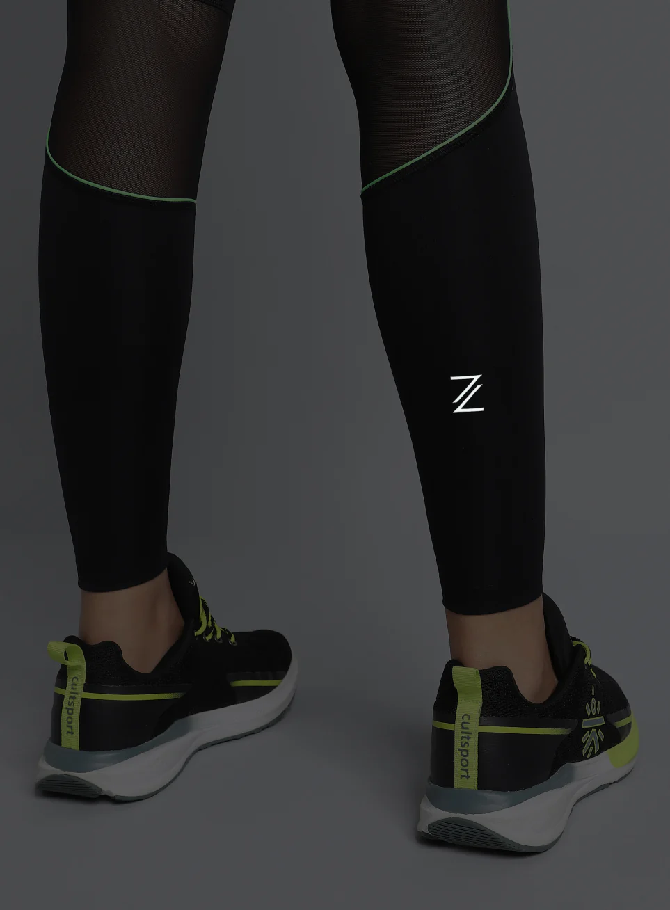 Women's Black Run All Day COMFlex Tights - Image 10