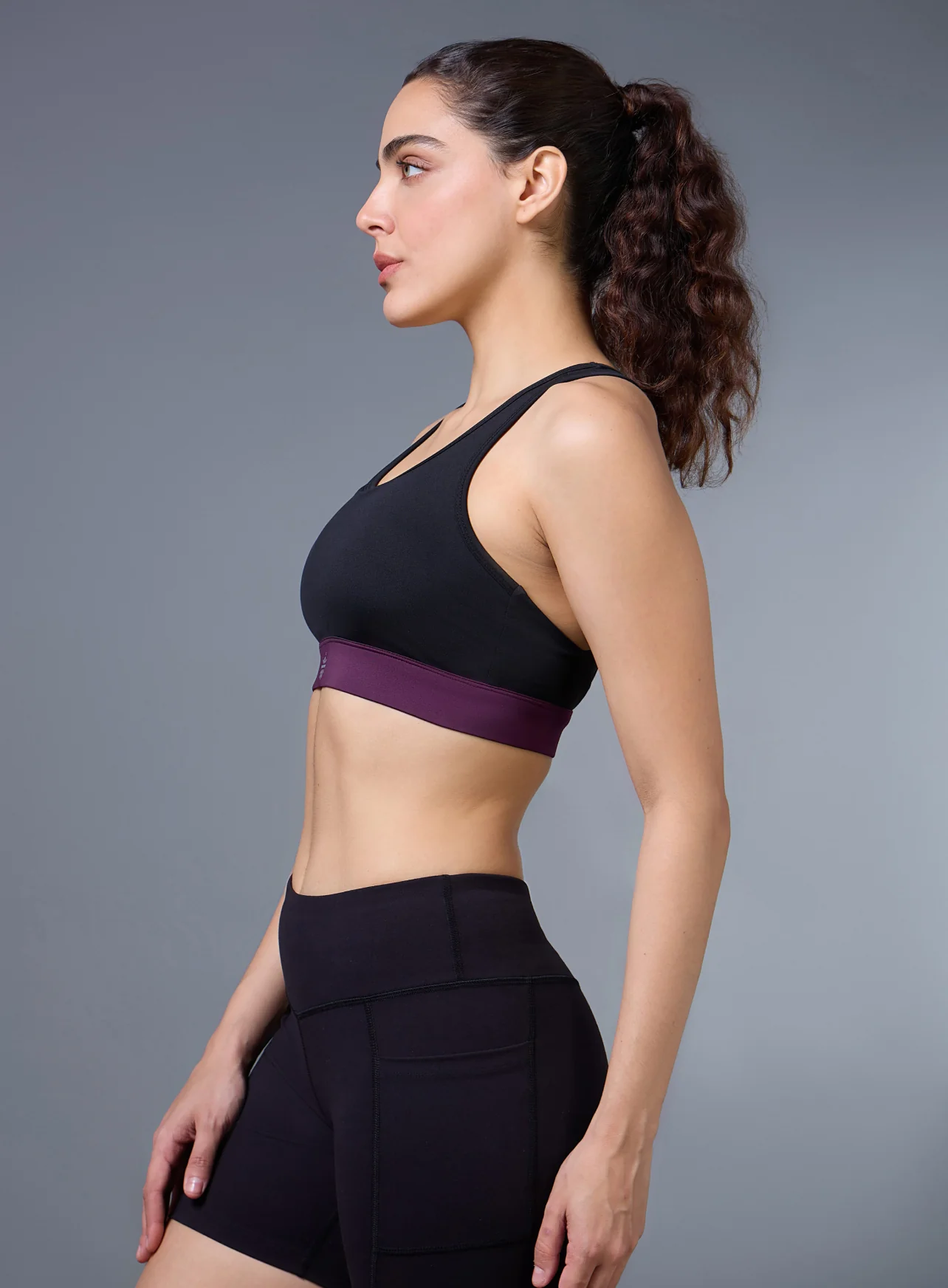 Women's Black Run Forward High Support Bra - Image 5