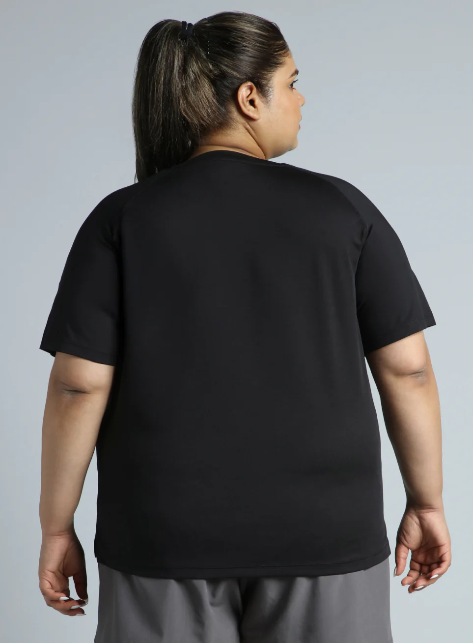 Women's Black Running Essential Plus Size Regular Fit T-shirt - Image 6