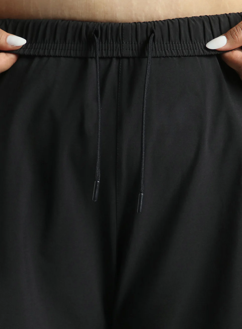 Women's Black Running Essential Plus Size Shorts - Image 9
