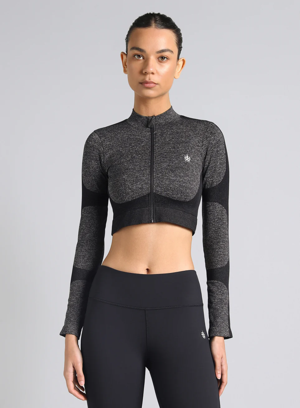 Women's Black Snug Fit Seamless Jacket - Image 4