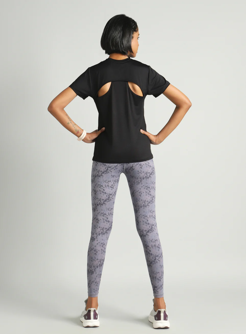 Women's Black Swift Back Vent Training T-shirt - Image 2