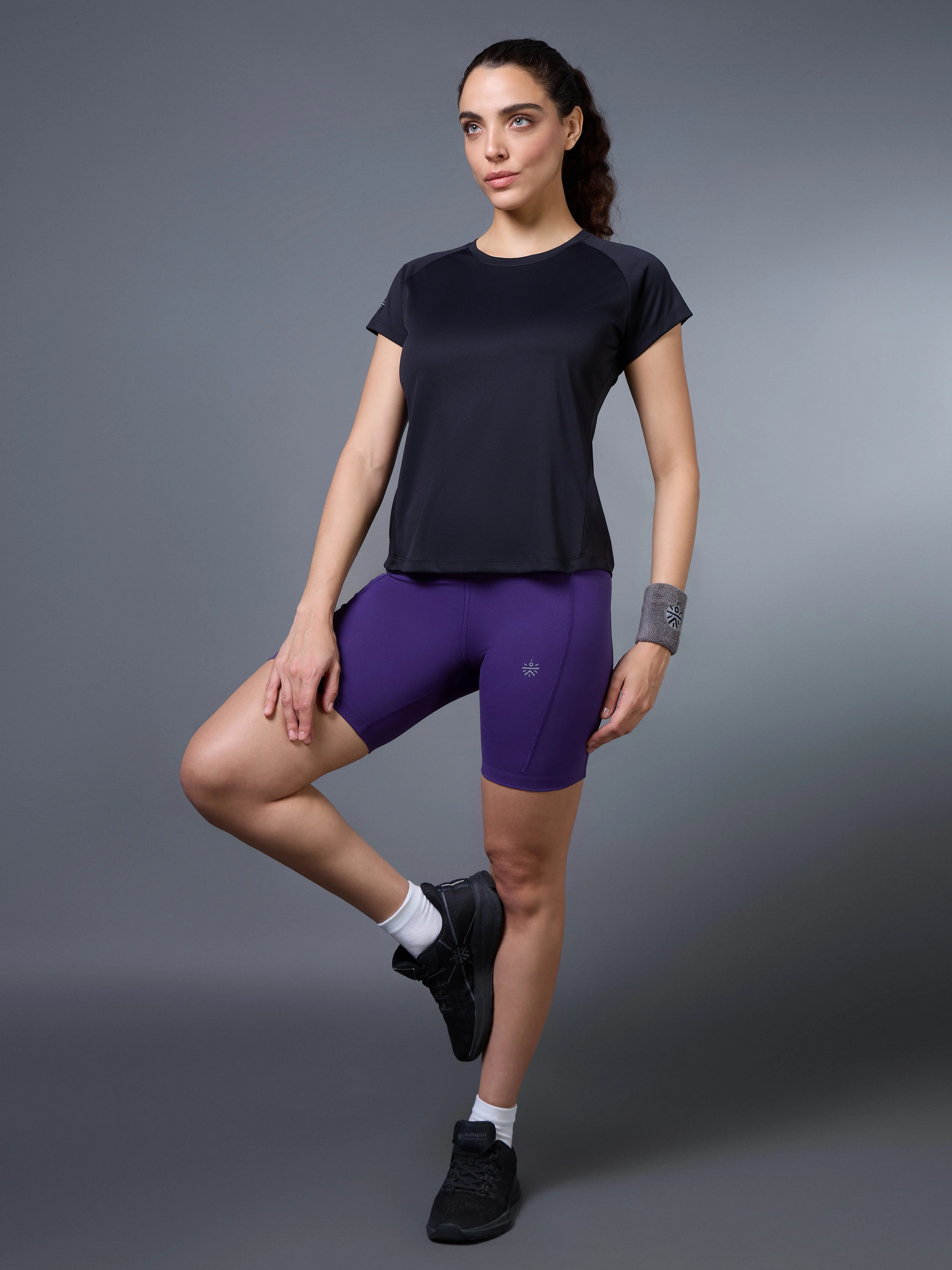 Women's Black The Runner's Essential T-shirt - Image 2