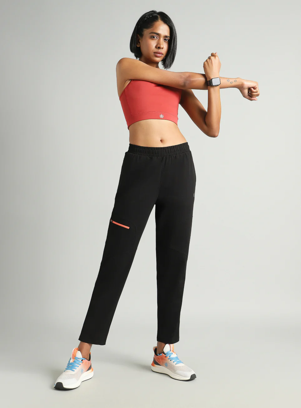 Women's Black Trail Run Day Trackpants - Image 2