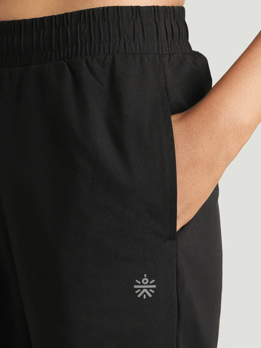 Women's Black Trail Run Day Trackpants - Image 7