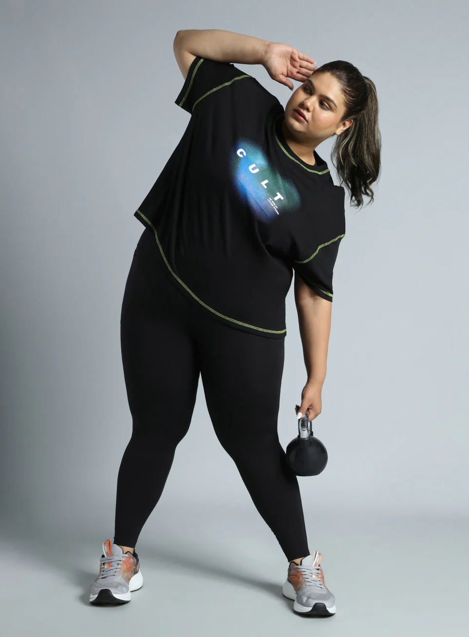 Women's Black Training Essential Graphic Plus Size Boxy Fit T-shirt - Image 2