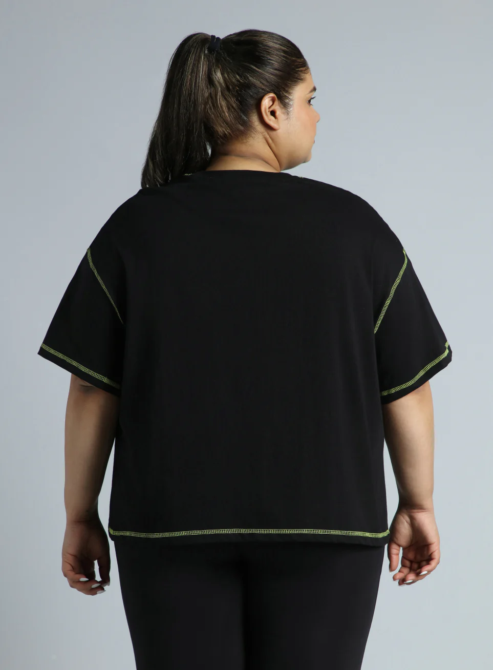 Women's Black Training Essential Graphic Plus Size Boxy Fit T-shirt - Image 6