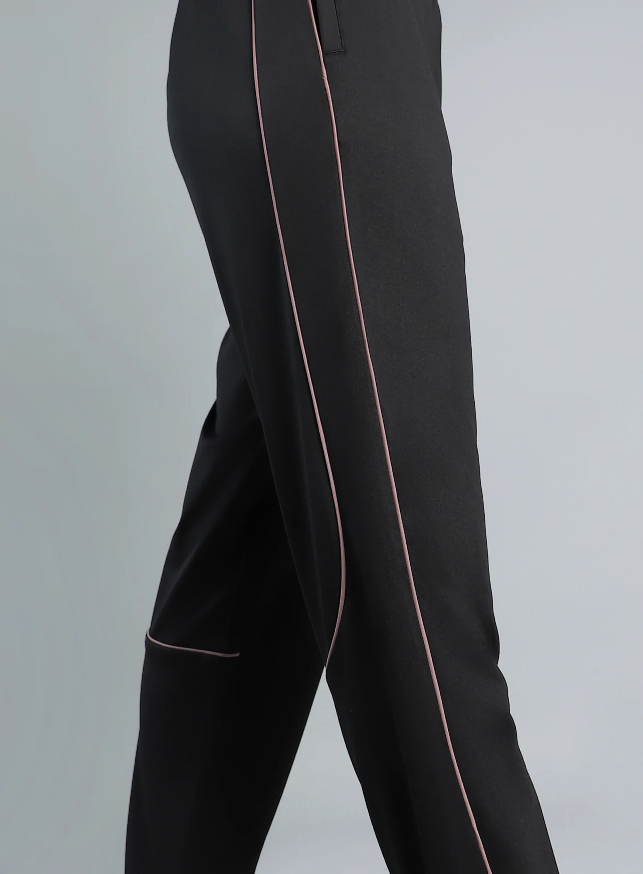 Women's Black Training Sculpted Joggers - Image 8