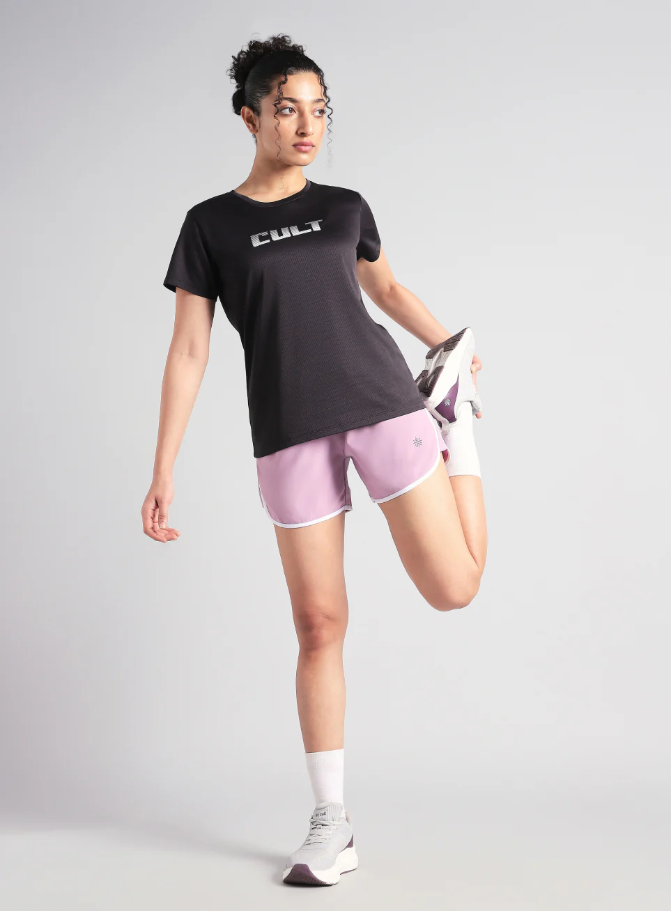 Women's Black Ultimate Training T-shirt - Image 2
