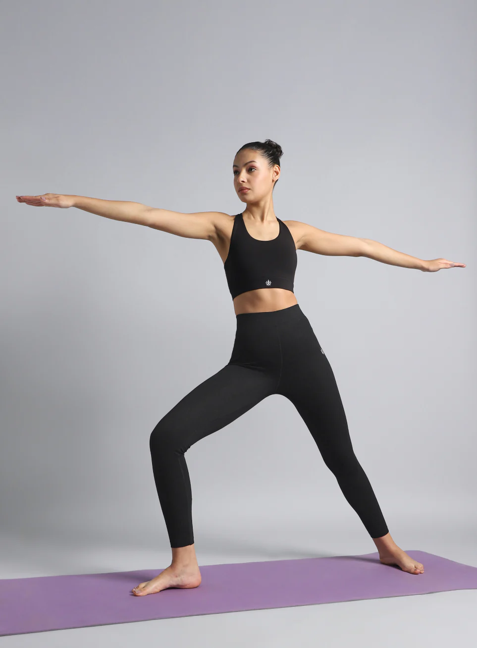 Women's Black Yoga Flow Cotton Tights - Image 3