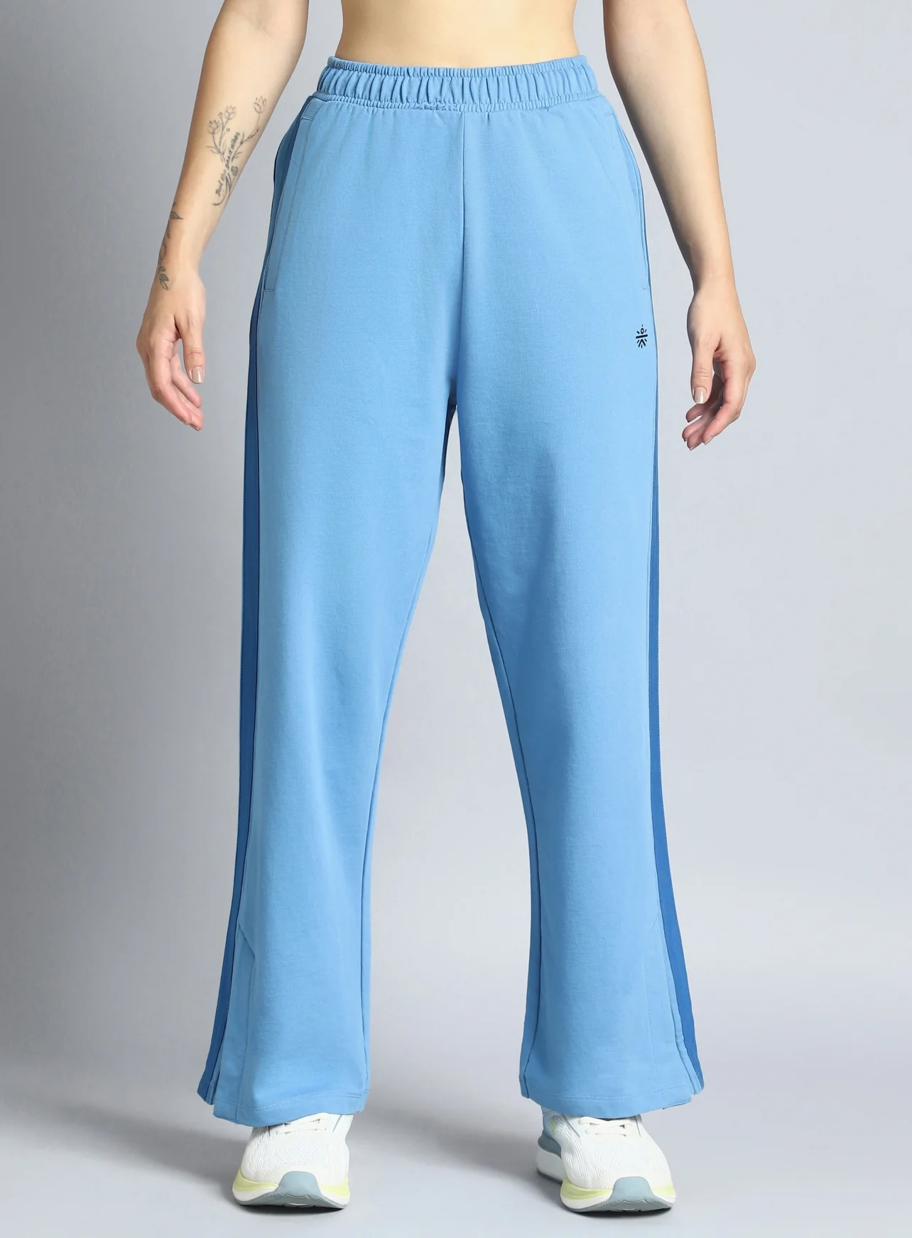 Women's Blue Dance Flow Trackpants - Image 11