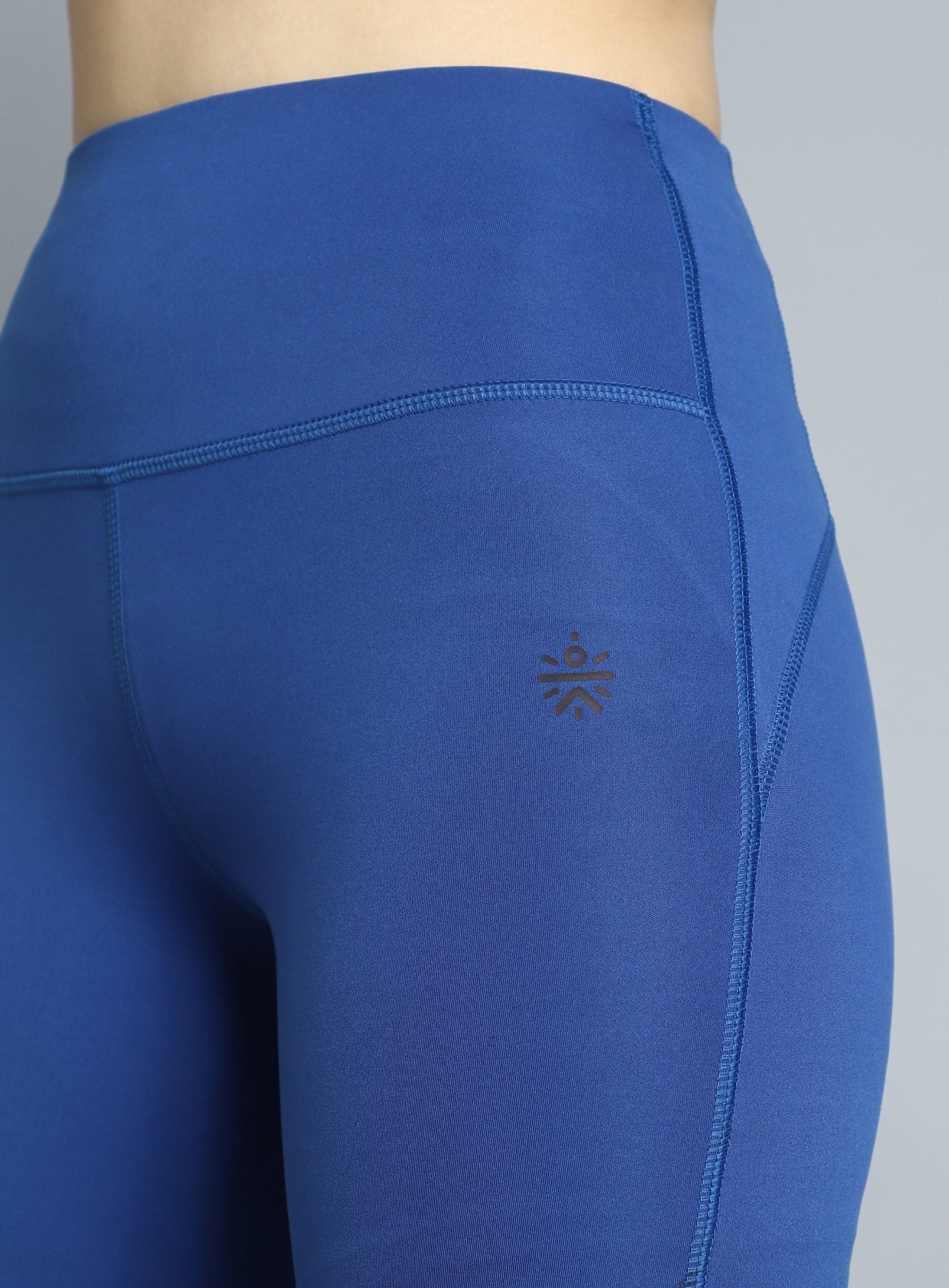 Women's Blue Energy Flow Printed COMFlex Tights - Image 8
