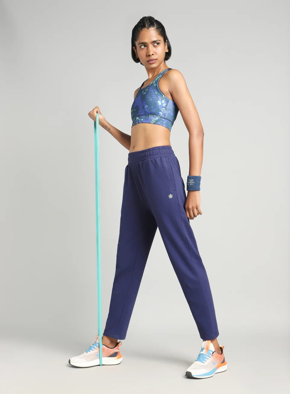 Women's Blue Move Easy Training Trackpants - Image 3