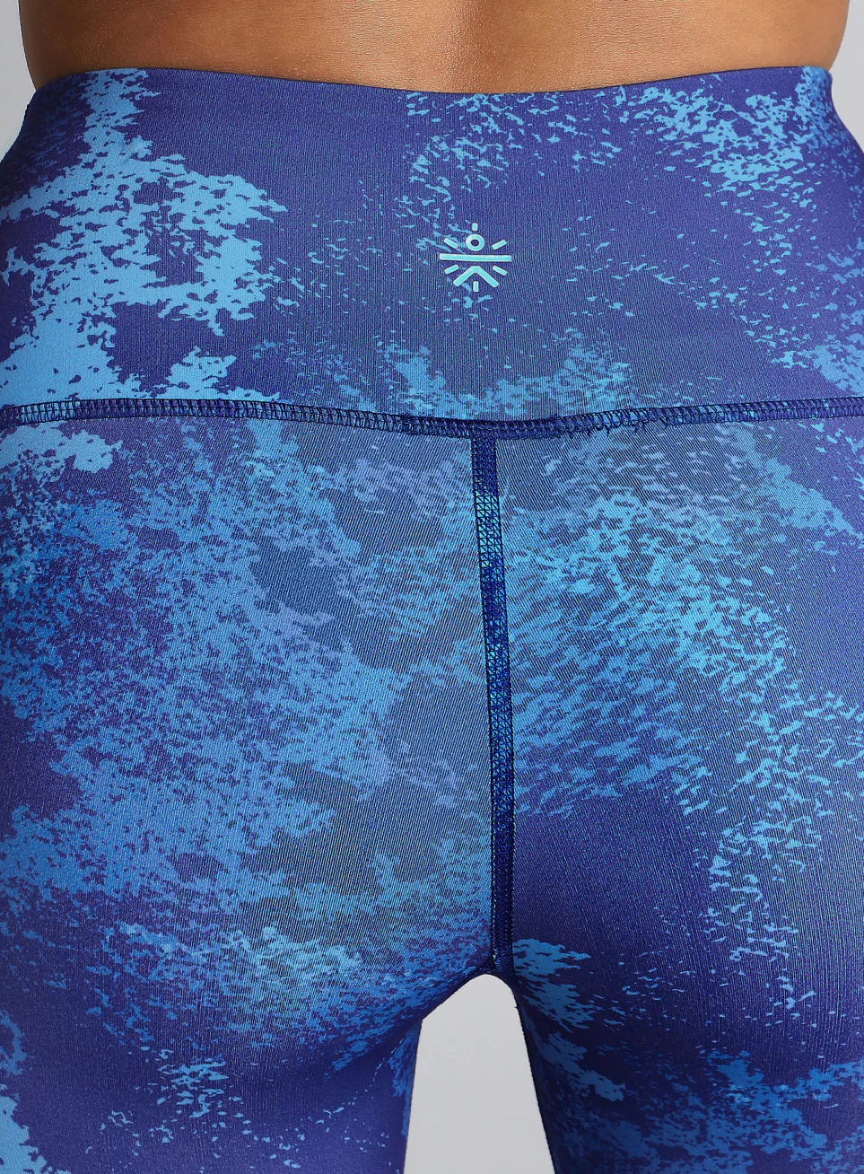 Women's Blue Printed Train All Day COMFlex Tights - Image 9