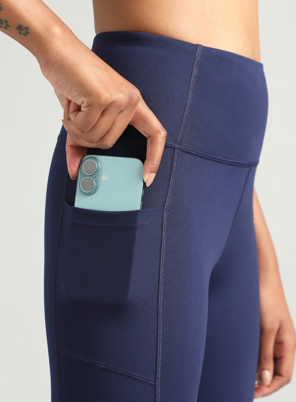 Women's Blue Run Beyond COMFlex Tights - Image 9