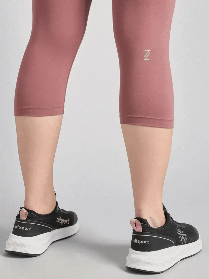 Women's Brown Everyday Run Cropped Length COMFlex Tights - Image 9