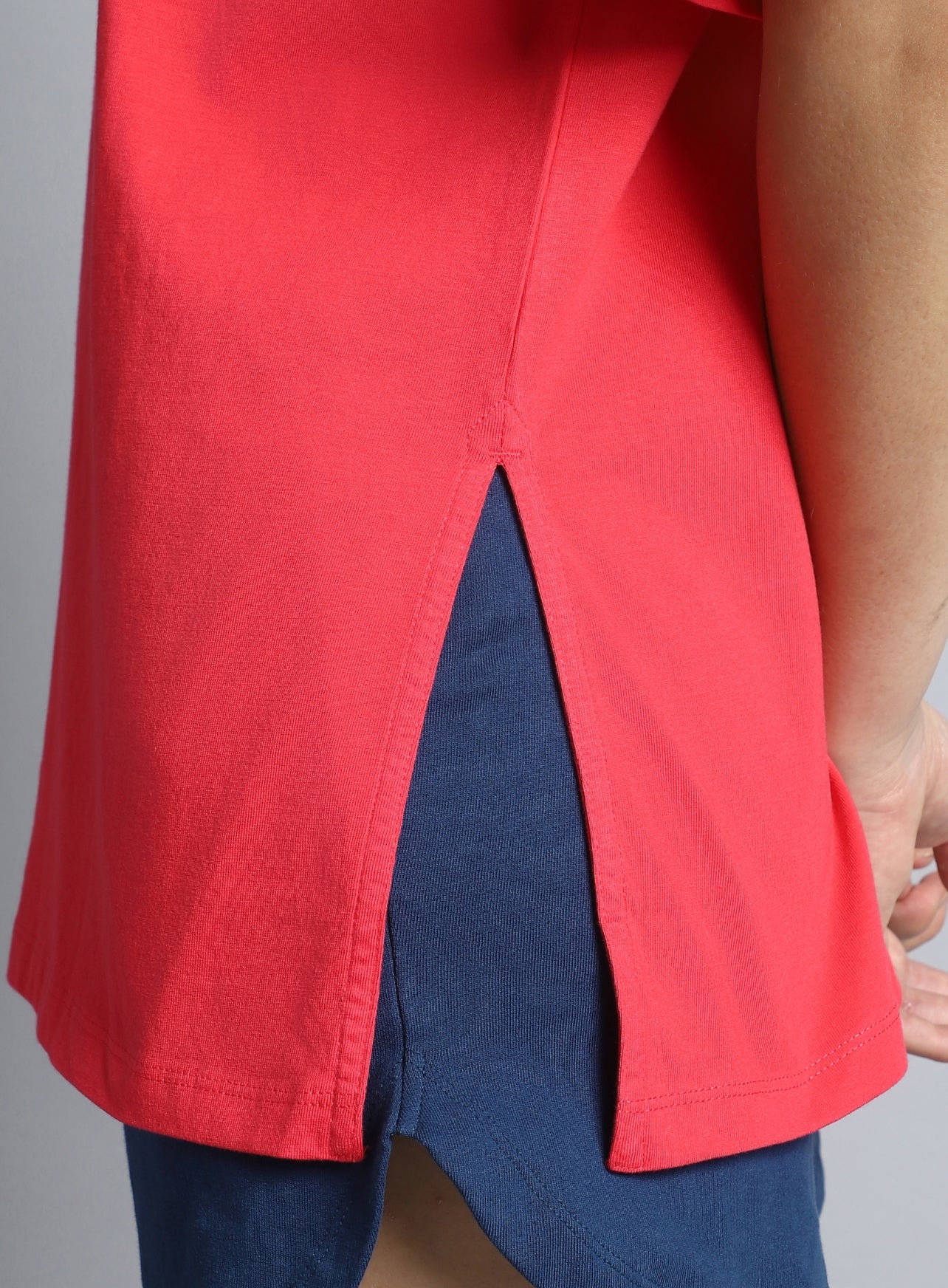 Women's Coral Printed Oversized T-shirt - Image 8