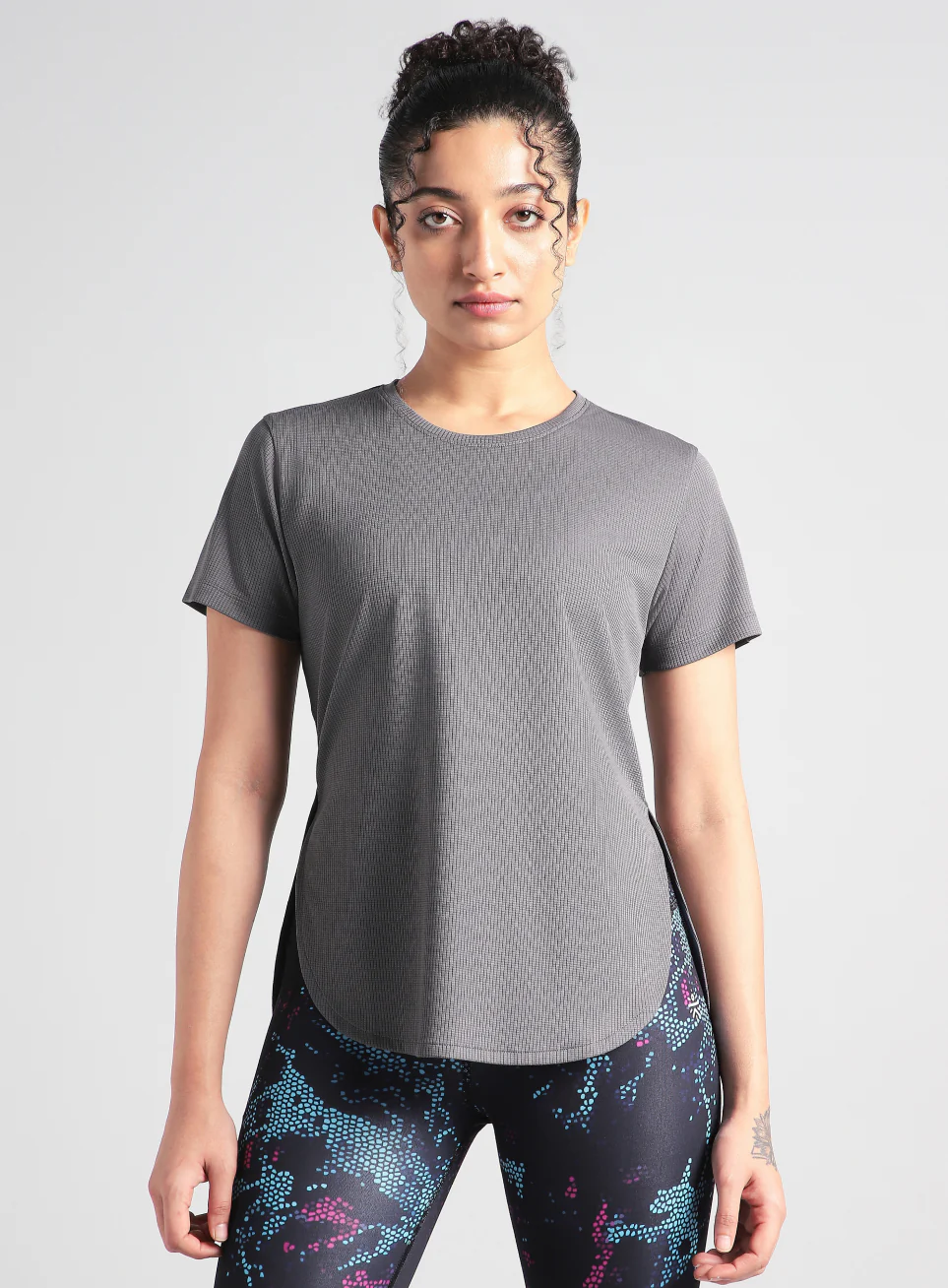 Women's Dark Gey Core Training Longline T-shirt - Image 4