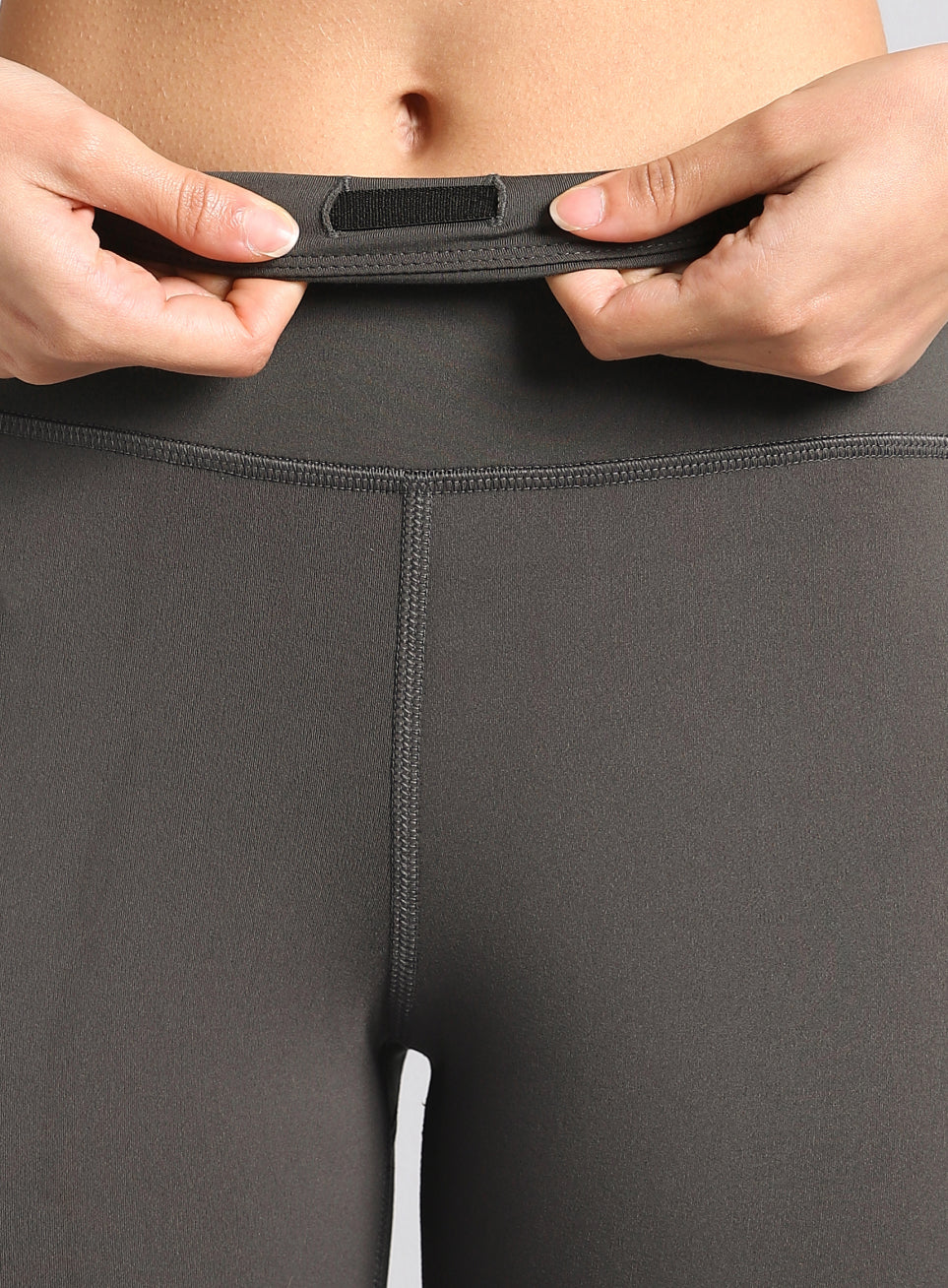 Women's Dark Grey Absolute Fit Solid Running Tights - Image 10