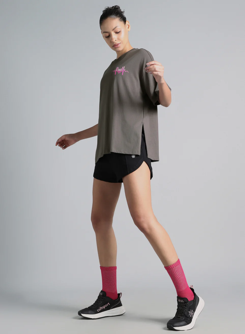 Women's Dark Grey Feel the Beat Print T-shirt - Image 2