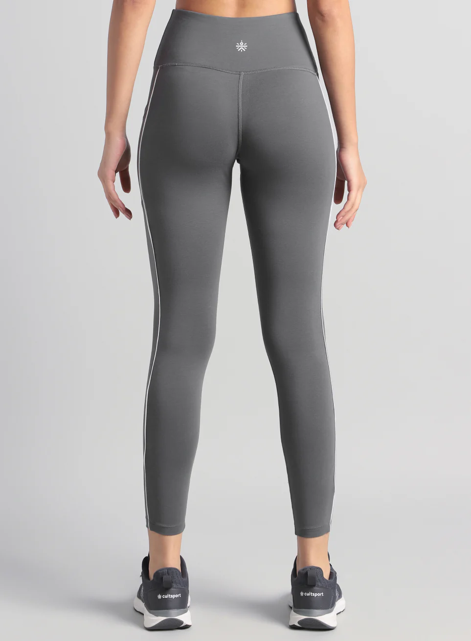 Women's Dark Grey Train and Flow Cotton Tights - Image 6