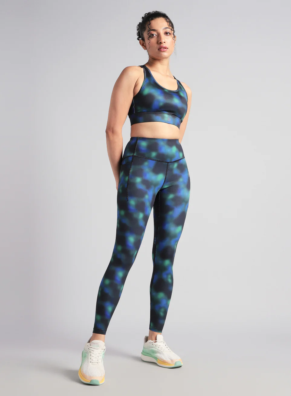 Women's Green AOP Runner's Pro COMFlex Tights - Image 3
