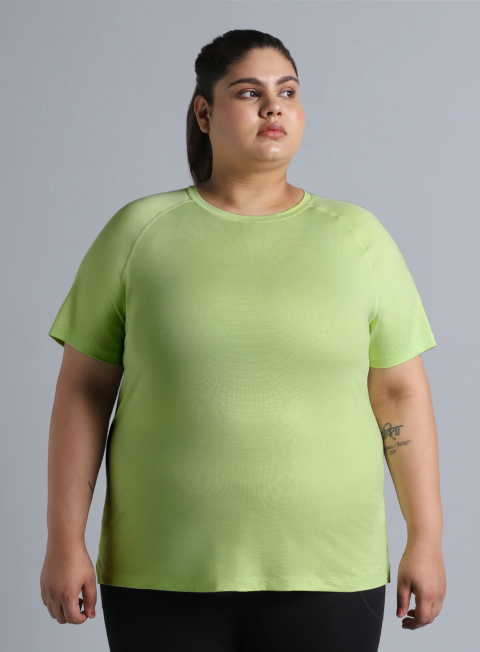 Women's Green Back Cut Out Plus Size T-shirt - Image 4
