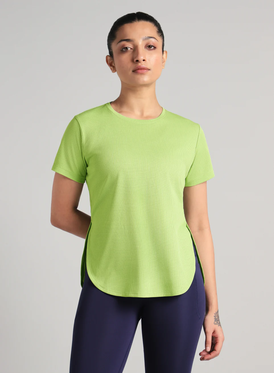 Women's Green Core Training Longline T-shirt - Image 4