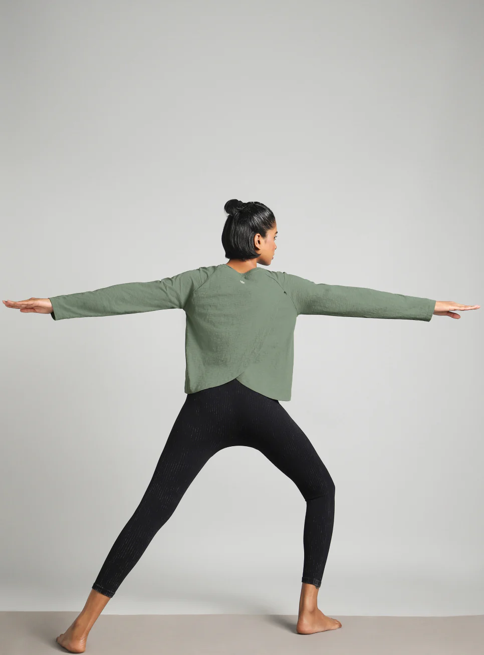 Women's Green Form Overlap Yoga T-shirt - Image 3