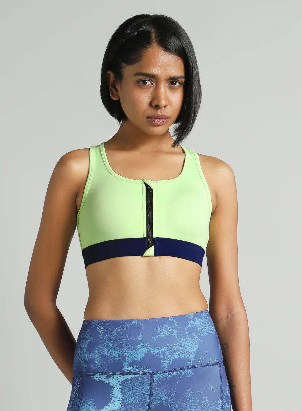 Women's Green Front Zip High Support Training Bra - Image 4