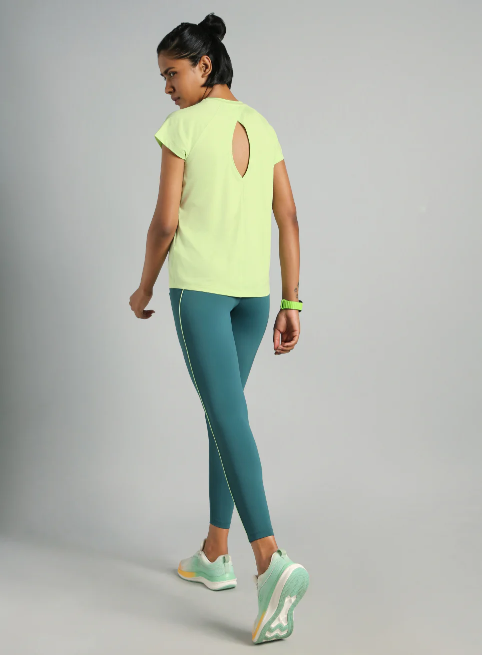 Women's Green Spirit Run T-shirt - Image 3