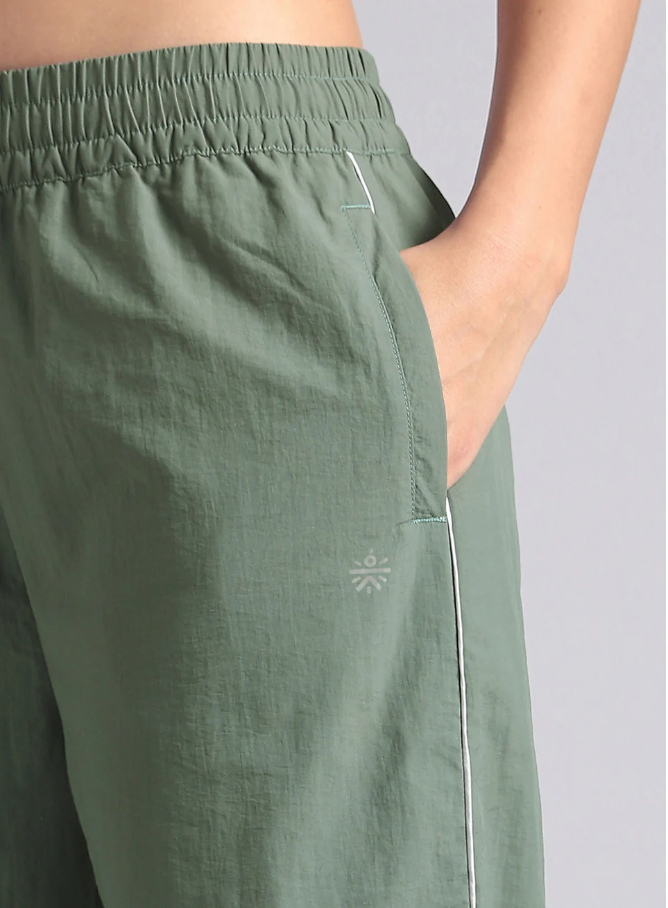 Women's Green Sporty Outrun Track Suit - Image 10